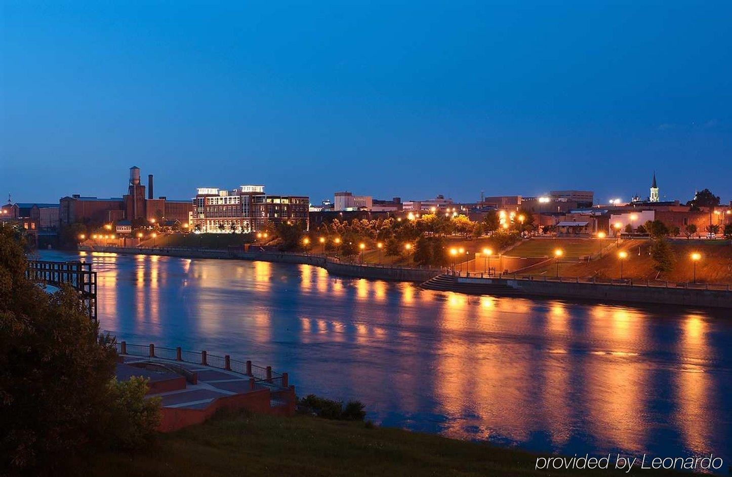 Hampton Inn Columbus-North Eksteriør bilde