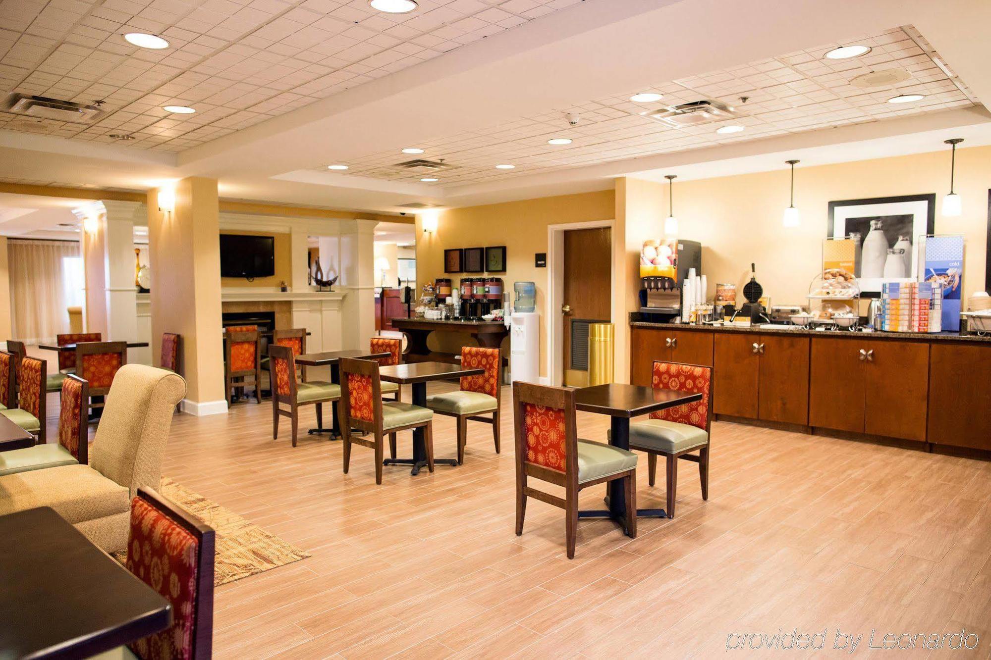 Hampton Inn Columbus-North Eksteriør bilde